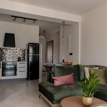 Apartment Chelmis Sea Front - Atlantis *