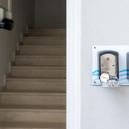 Chelmis Sea Front - Atlantis Apartment