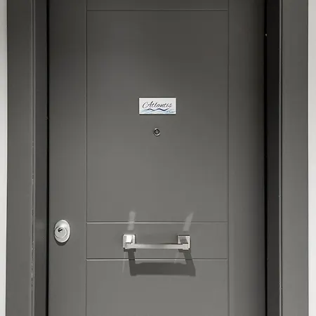 Apartment Chelmis Sea Front - Atlantis